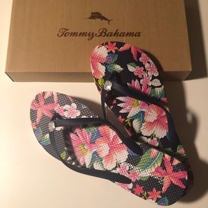 Tommy Bahama Flip Flops